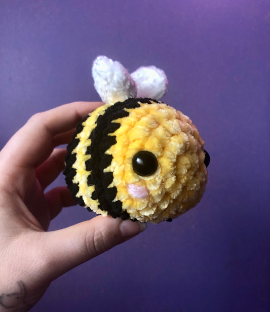 Bumble Bee Plushie